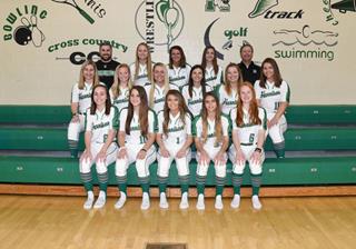 2018 girls varsity softball team photo